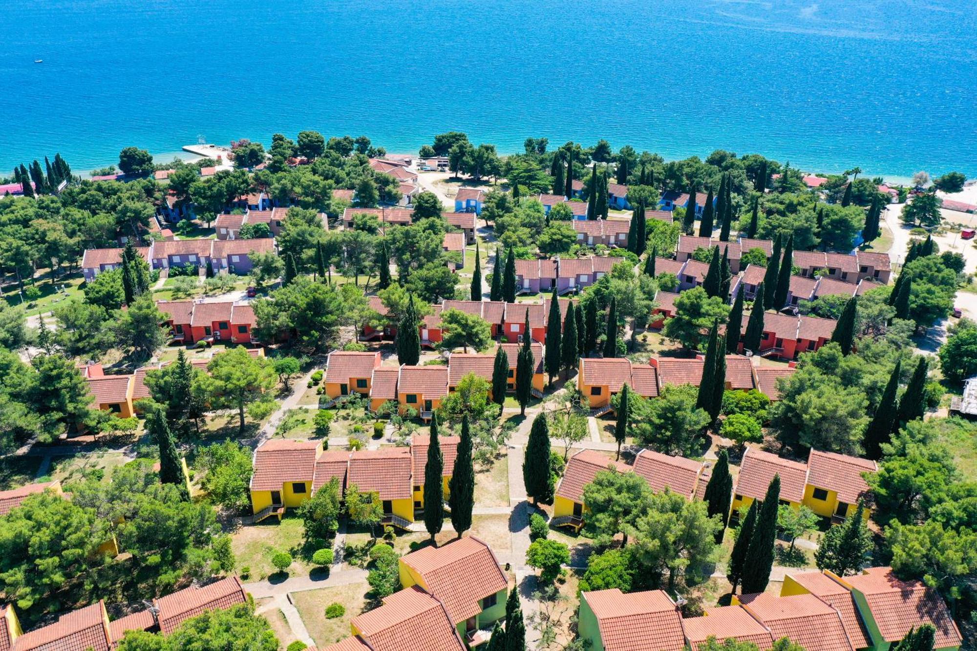 Apartments Medena Trogir Exterior photo